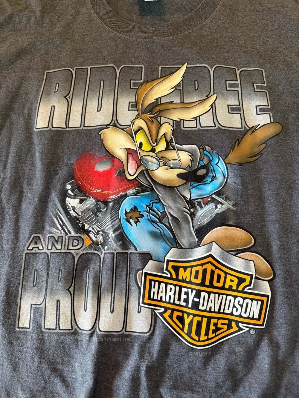 Harley-Davidson Wile E. Coyote Ride Free And Proud T-Shirt Gray